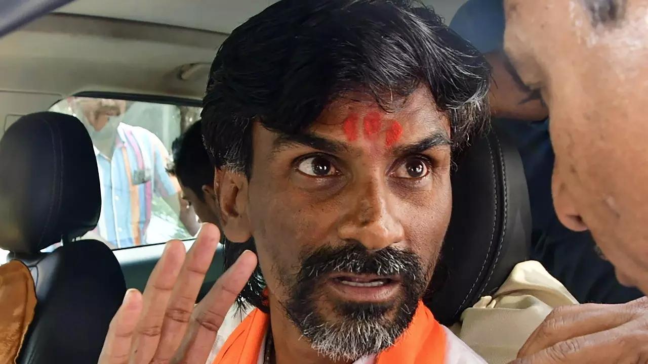 Maratha quota activist Manoj Jarange firm on launching hunger strike in Mumbai