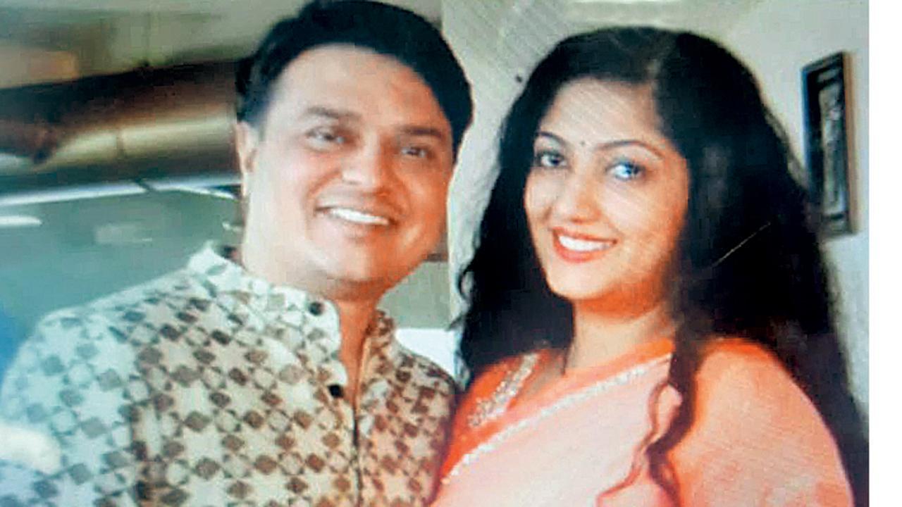Mumbai Police EOW seizes documents, gadgets from mystery Goregaon couple’s home