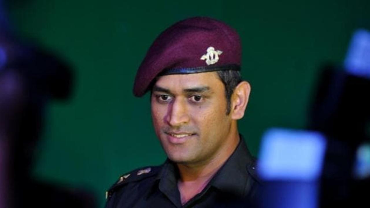Mahendra Singh Dhoni
Former India captain MS Dhoni is known for leading the side to multiple wins. He was awarded as the lieutenant colonel of the Indian Territorial Army after clinching the ICC World Cup 2011 title. He also served in the army and was posted to Jammu and Kashmir in 2019
