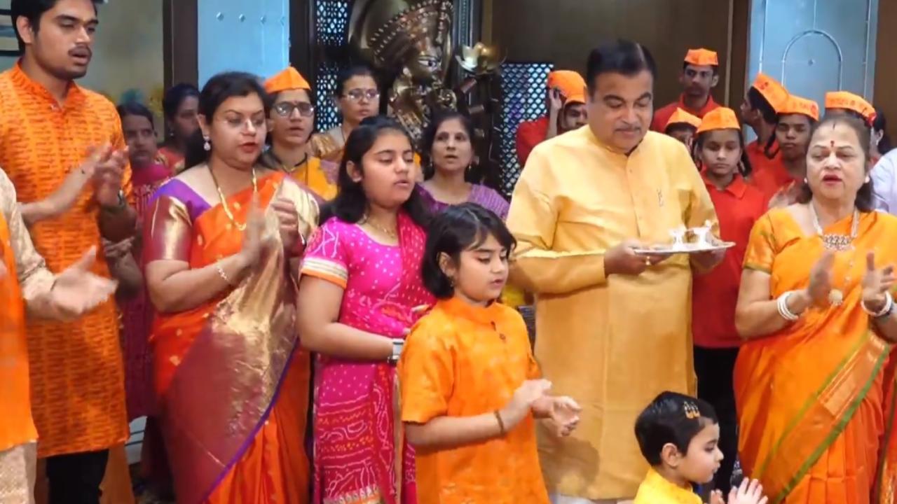 Nitin Gadkari leads spiritual celebration in Maharashtra's Nagpur