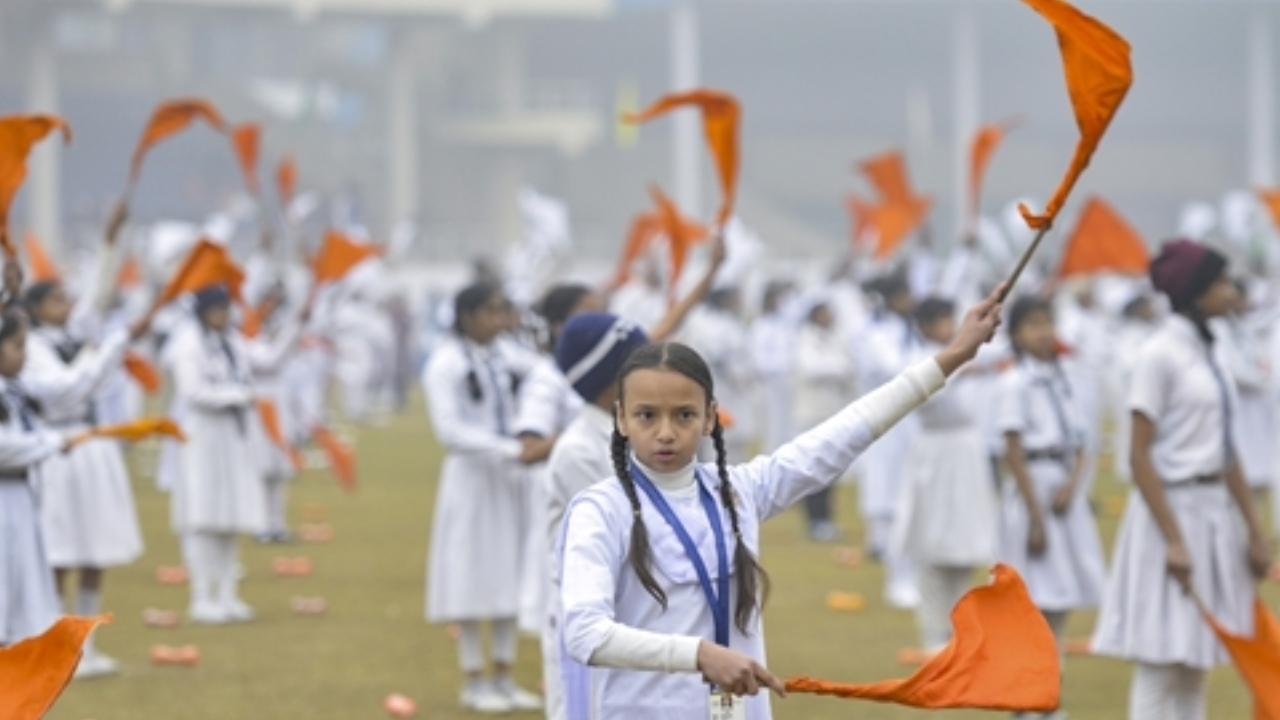 School students take part in the full dress rehearsal for the Republic Day Parade 2024 in Jalandhar on Wednesday