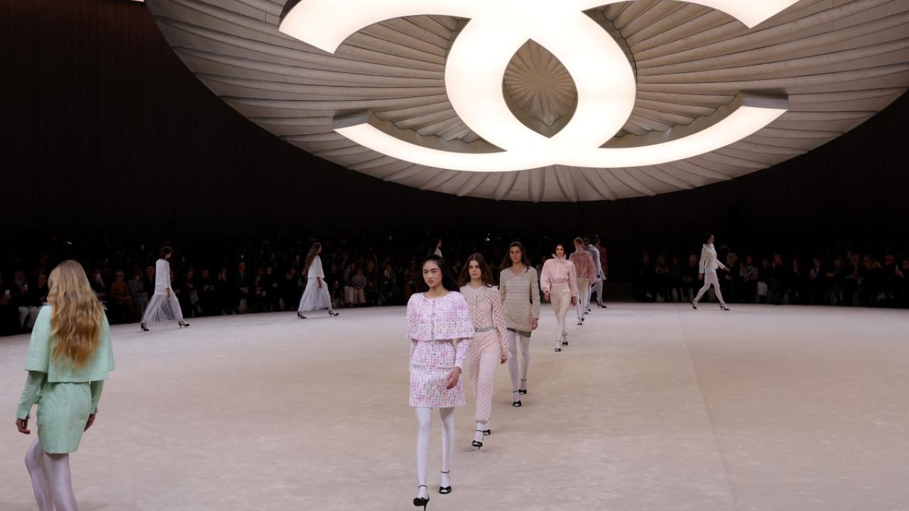 Models present creation's for Chanel during the Women's Haute-Couture Spring/Summer 2024 Fashion Week in Paris on January 23, 2024. (Photo by Emmanuel Dunand/AFP)