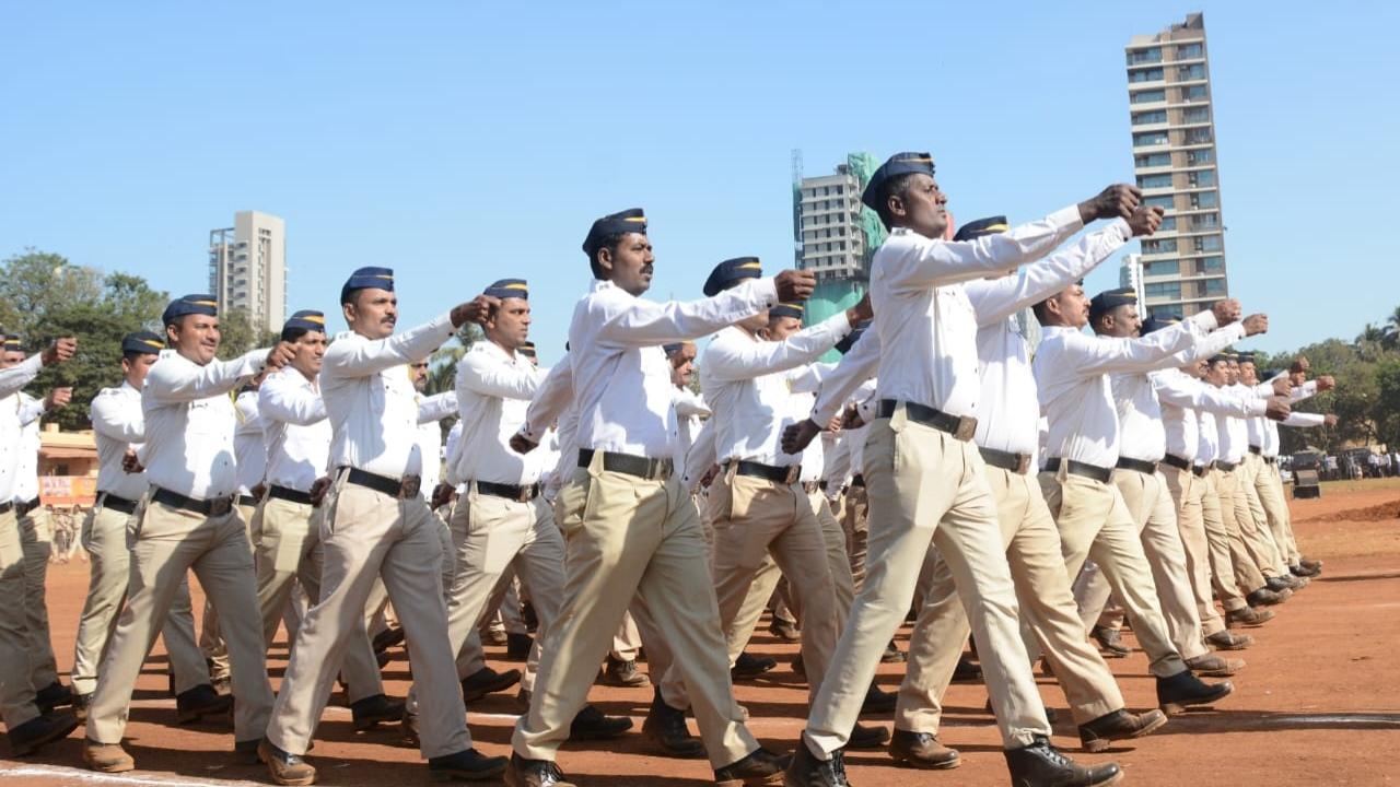 Along with city police, Mumbai Traffic Police band also participates in the parade on the Republic Day every year