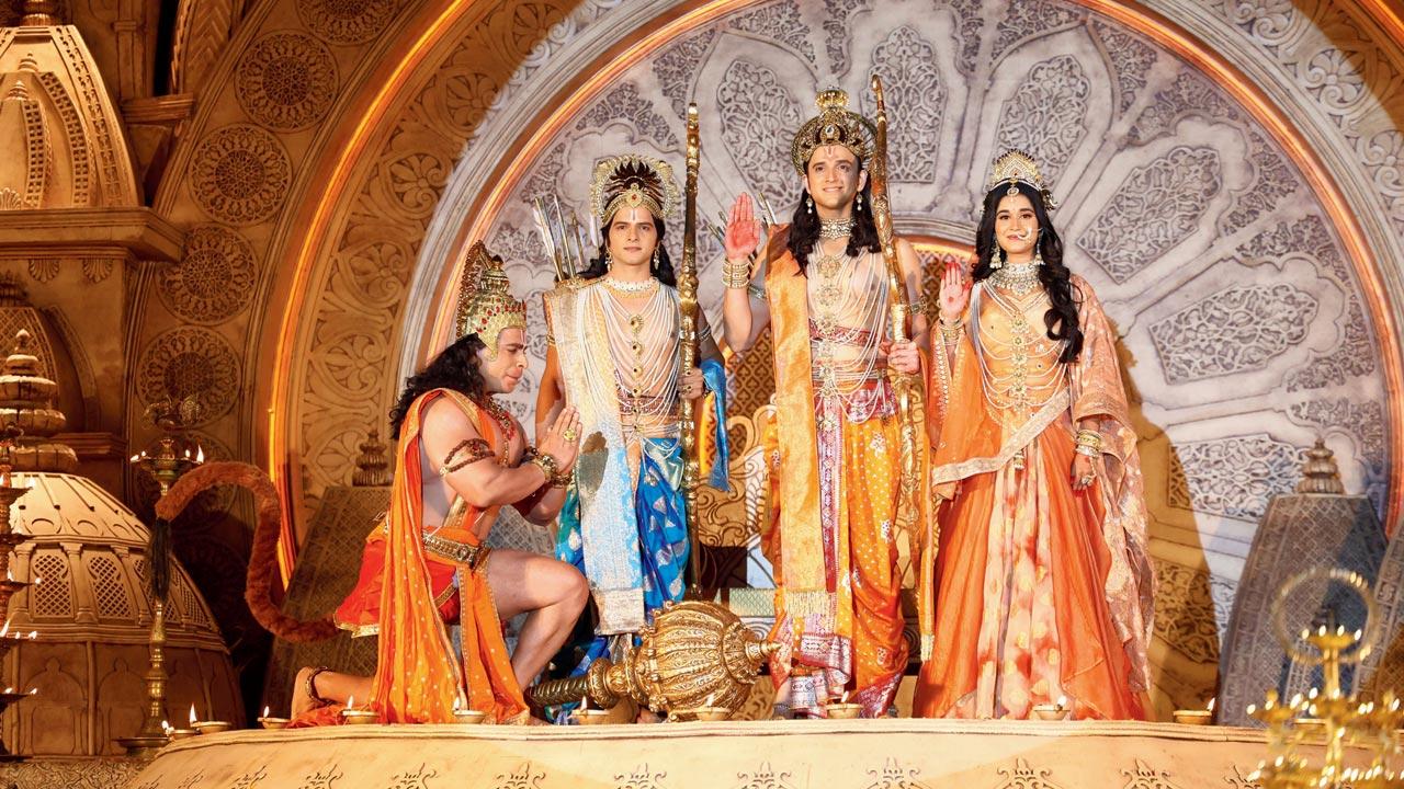 Sujoy Reu as Ram, Prachi Bansal as Sita, Nirbhay Wadhwa as Lord Hanuman, and Basant Bhatt as Lakshman in Shrimad Ramayan