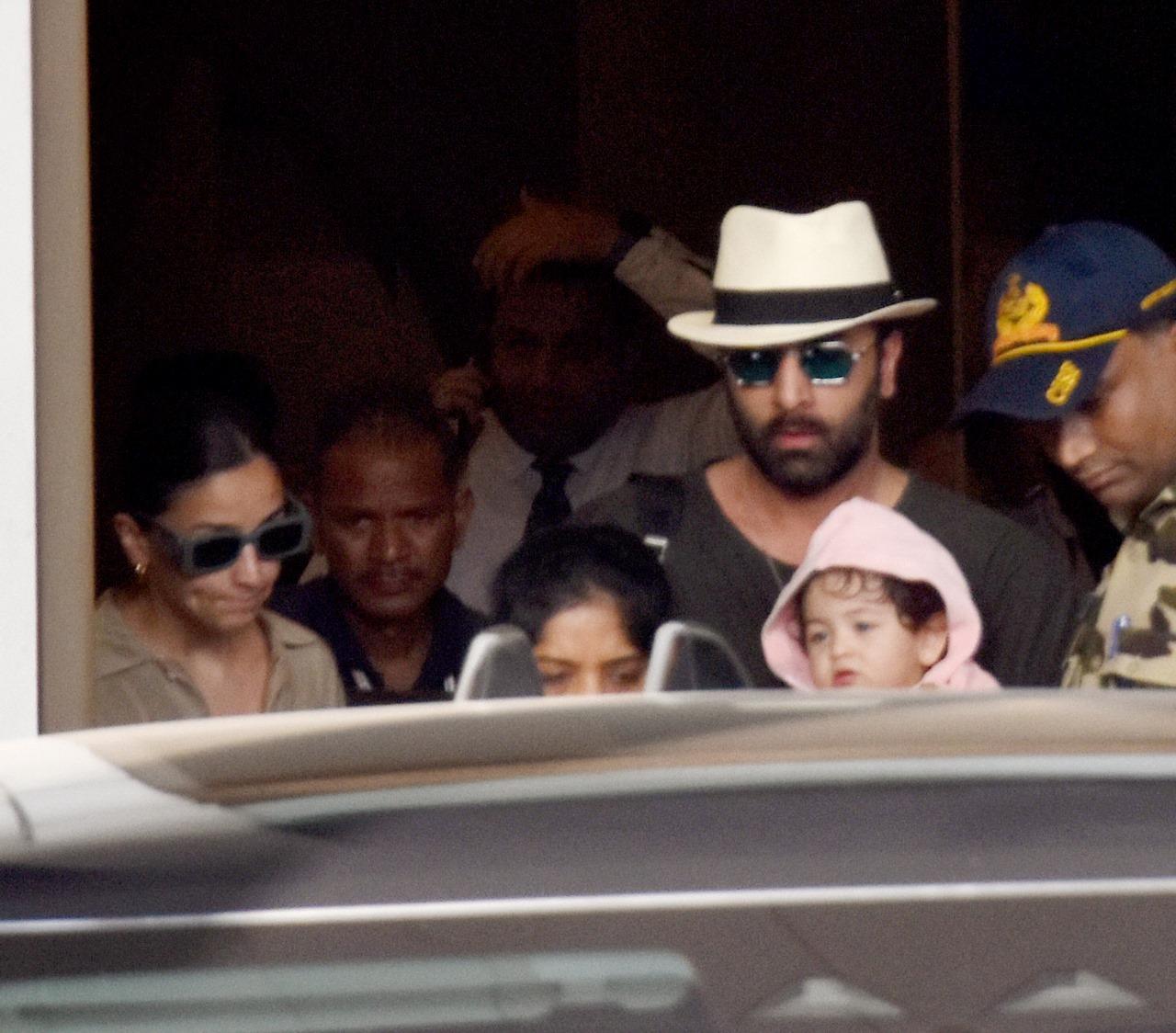 Ranbir Kapoor carried his little baby Raha outside the airport into the car