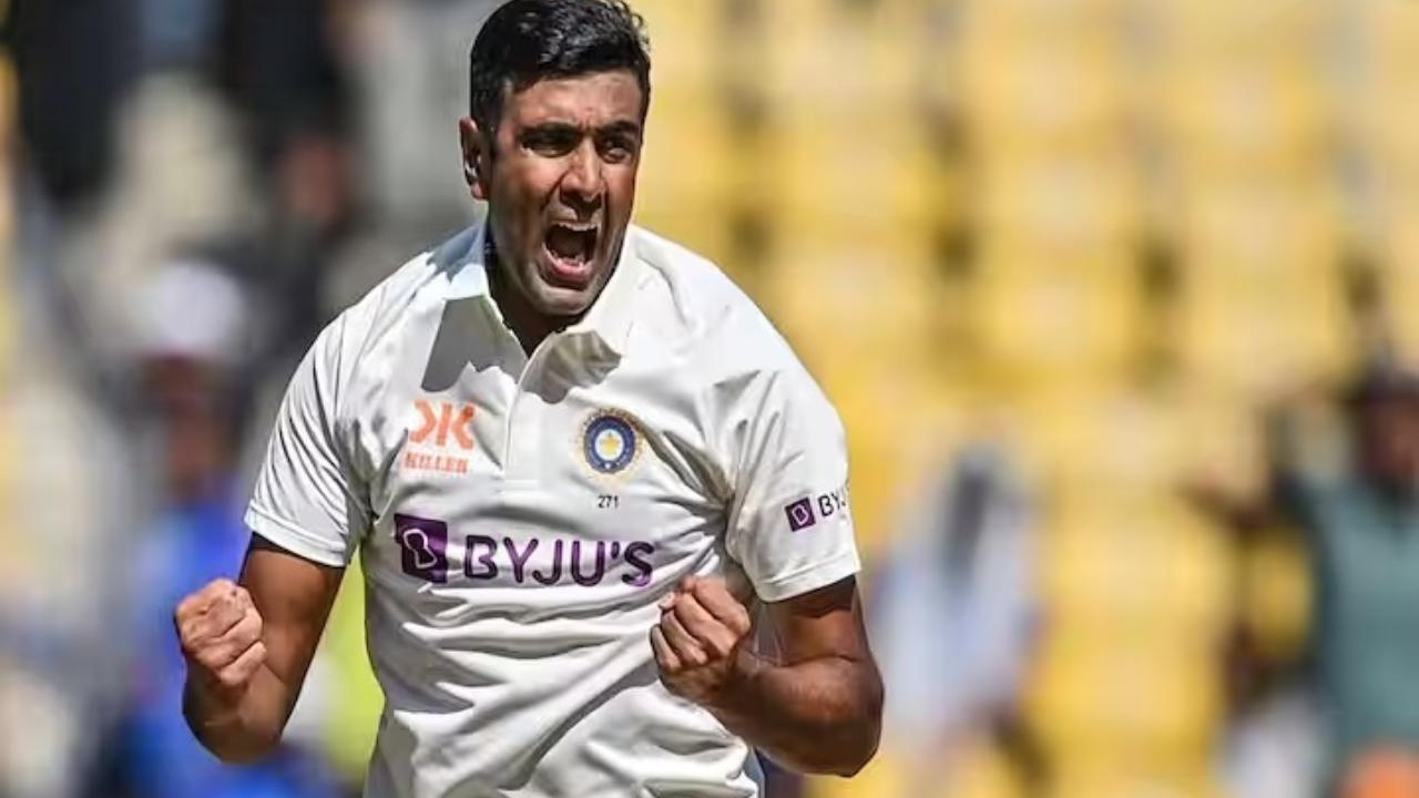 Ravichandran Ashwin
India's star spinner Ravichandran Ashwin won the ICC Cricketer of the Year award in 2016. Featuring eight test matches, Ashwin bagged 48 wickets and registered 336 runs that year. The spinner also 27 wickets in just 19 T20I matches for India. Along with ICC Cricket of the Year 2016, the veteran also won the ICC Test Player of the Year in 2016