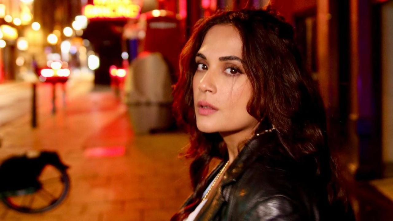 Richa Chadha faces horrific 4-hour delay with her flight, criticises airline