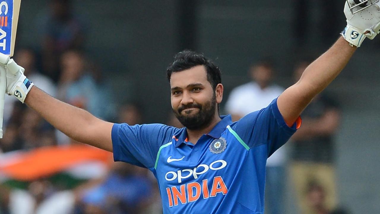 4,000 T20I runs
India's stalwart batsman Virat Kohli is the first player to achieve the unique feat of completing 4,000 T20I runs. Rohit Sharma is just falling short of just 147 runs from becoming the second batsman to achieve the feat. Currently, he has 3,853 T20I runs under his belt