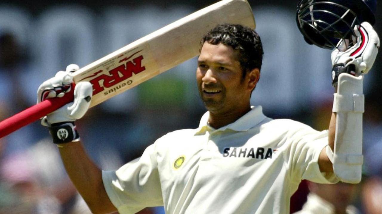 Sachin Tendulkar
Topping the list is India's legendary batsman Sachin Tendulkar. He has two centuries registered against South Africa in Cape Town. On January 2, 1997, Tendulkar scored his first Test century in Cape Town. He scored 169 runs in 254 deliveries with 26 fours laced his knock. His second test century came during the third test between India and South Africa on January 2, 2011. That day, the right-hander played 314 balls and scored 146 runs. His knock included 17 fours and 2 sixes