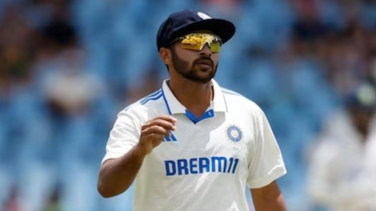 Shardul Thakur
Shardul Thakur failed to make cut in the Indian side for the home test series against England. Being an all-rounder he provides the option of batting in the lower-middle order. Thakur has the capability to play long innings