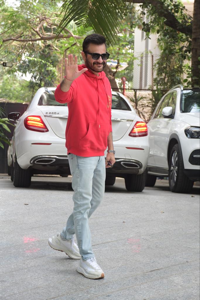 Sanjay Kapoor was clicked outside an office in Mumbai. The actor waved and posed for the paparazzi before heading off