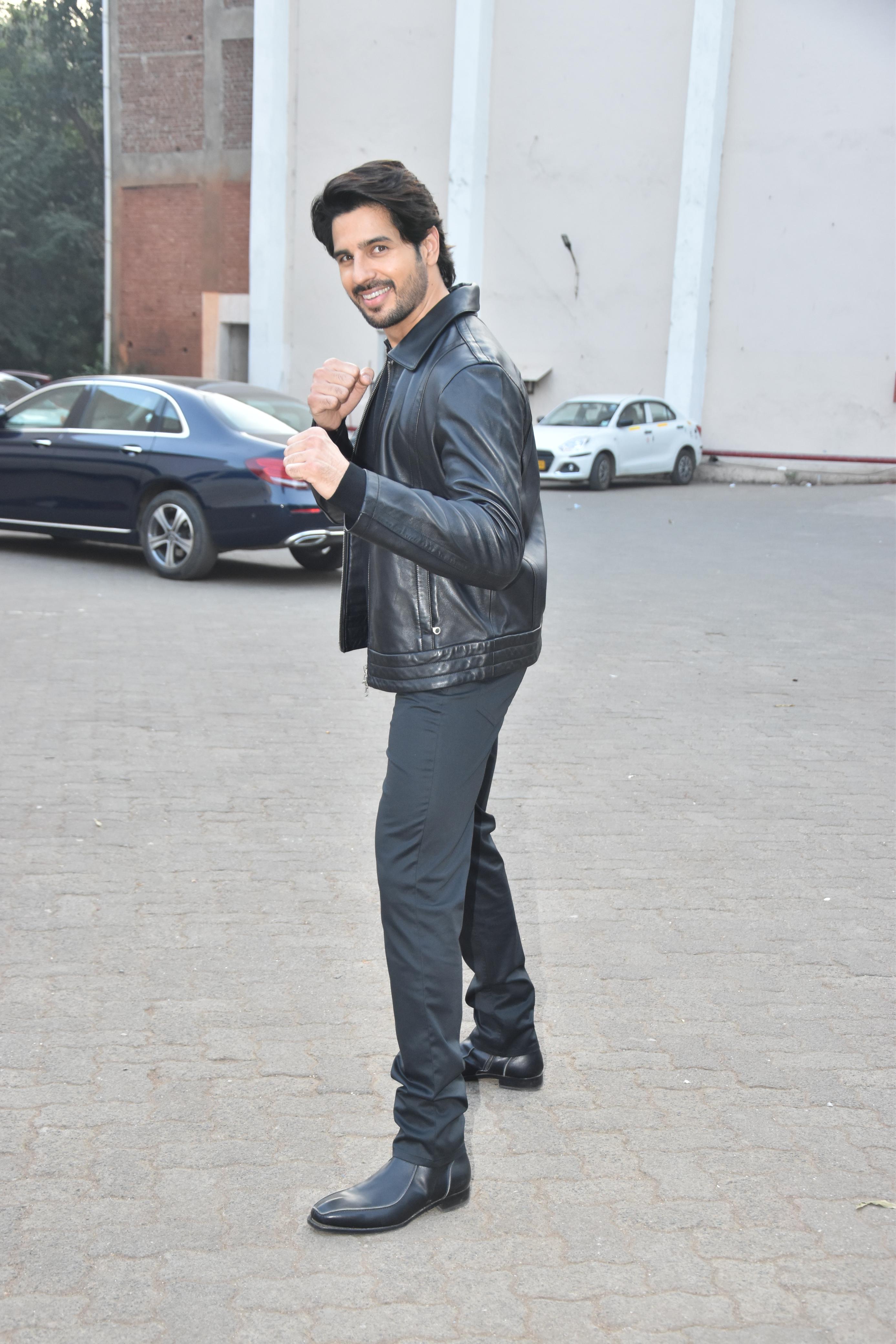 Sidharth Malhotra was clicked at the Mehboob studios today
