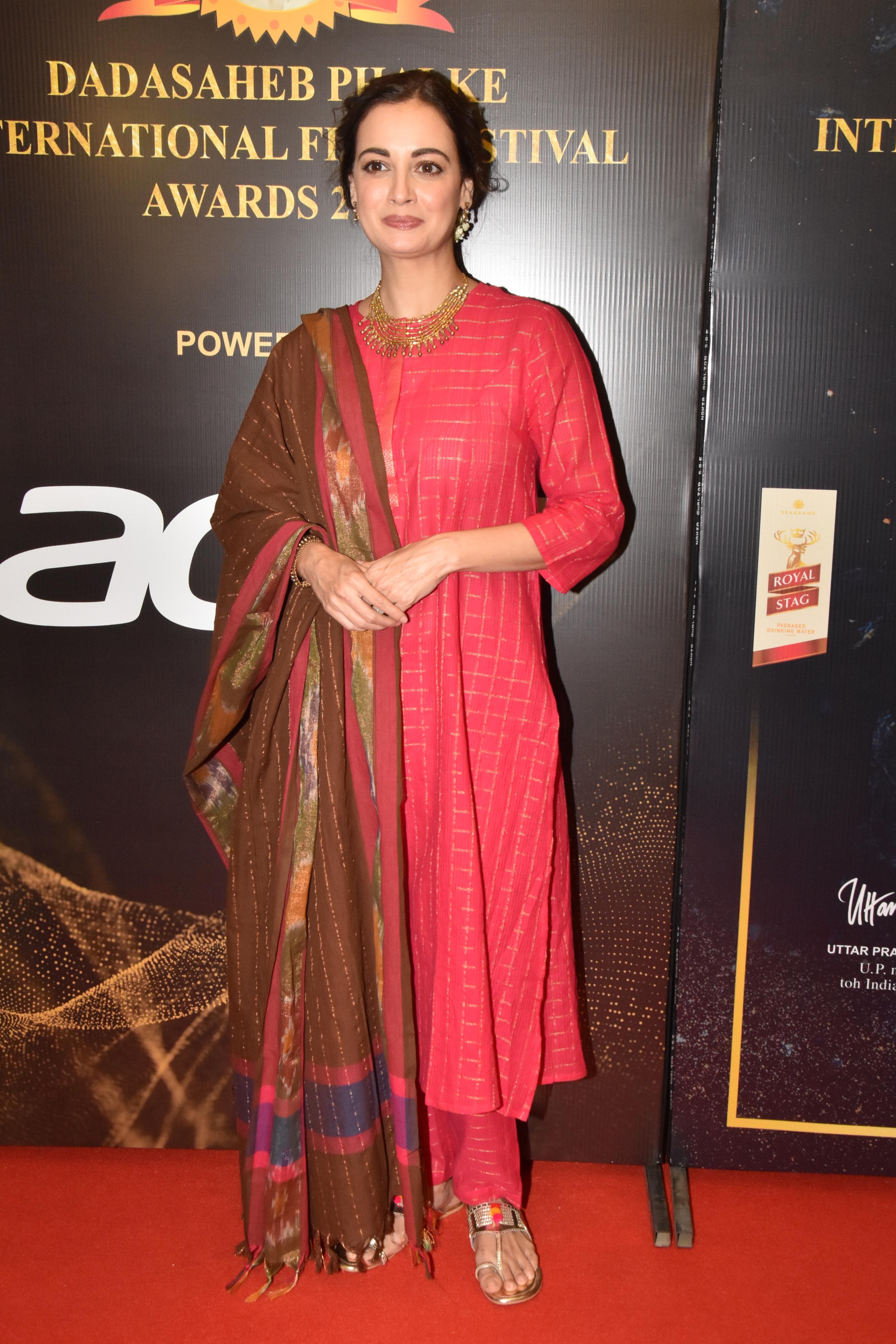 Dia Mirza donned her ethnic best as she posed for the cameras at the same event
