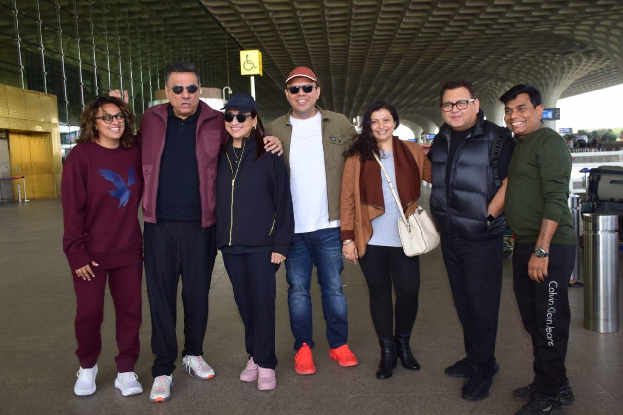 Boman Irani was clicked alongside his family at the Mumbai airport today