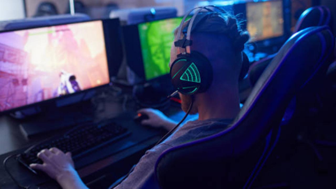 Video gamers may suffer irreversible hearing loss and tinnitus Study