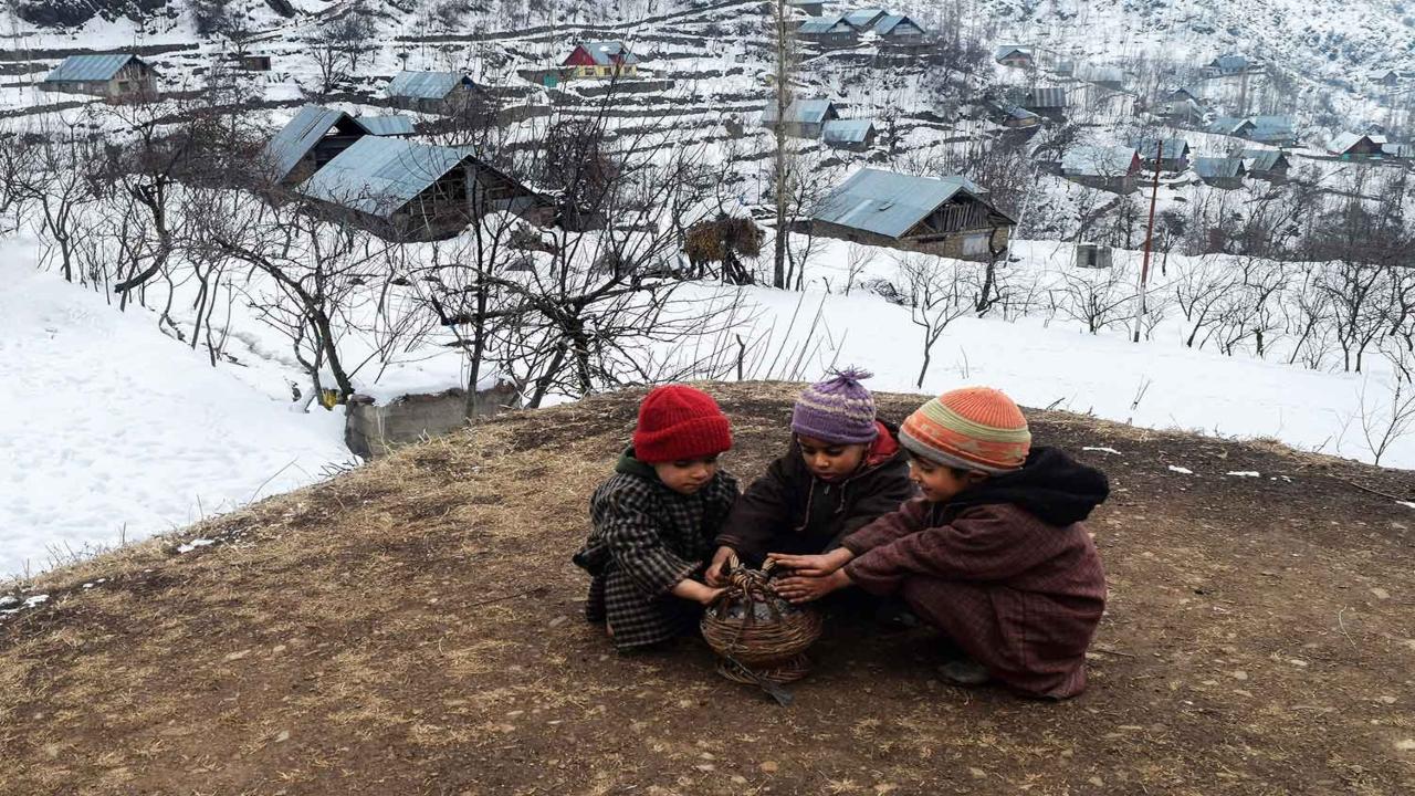 40-day harsh winter period 'Chilla-i-Kalan' in Kashmir ends with little snowfall