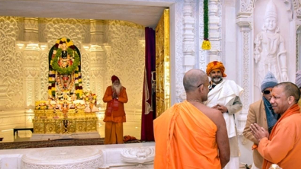 He also offered his prayers at the Ram Mandir