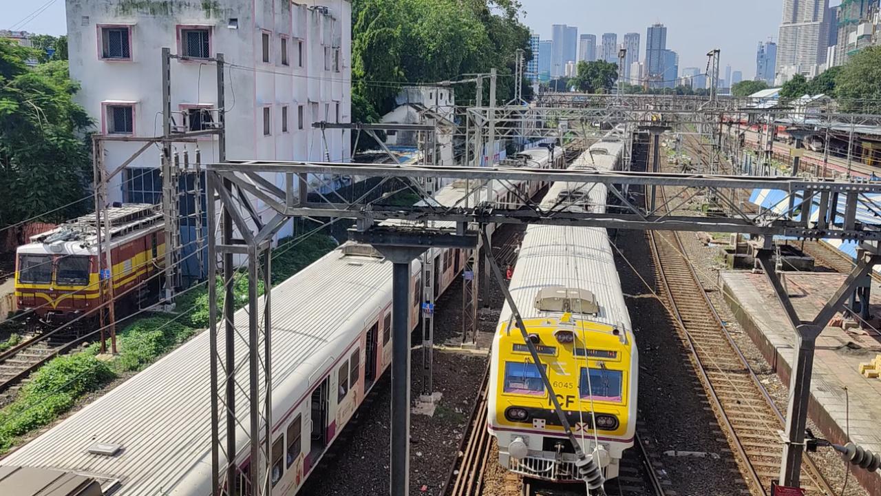 Representational Image
After rescue operations were completed and forensic clearance was received, the rail network was partially restored within eight hours by 9-9:15 am.