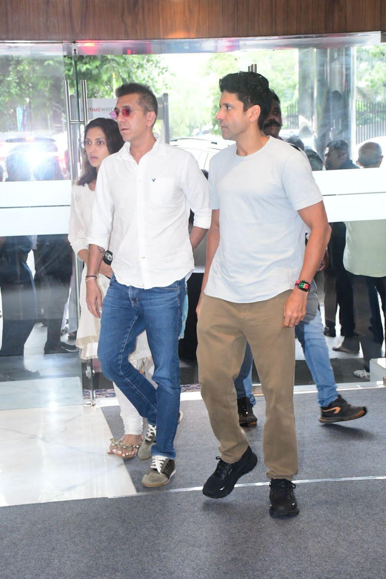 Farhan Akhtar and Ritesh Sidhwani at Tishaa Kumar's prayer meet in the city