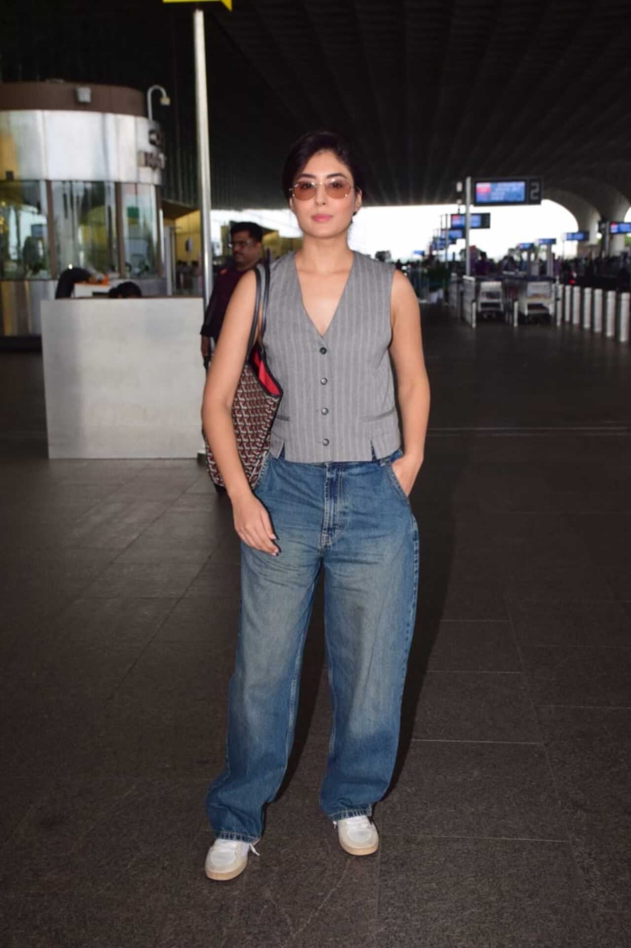 Kritika Kamra at the Mumbai airport