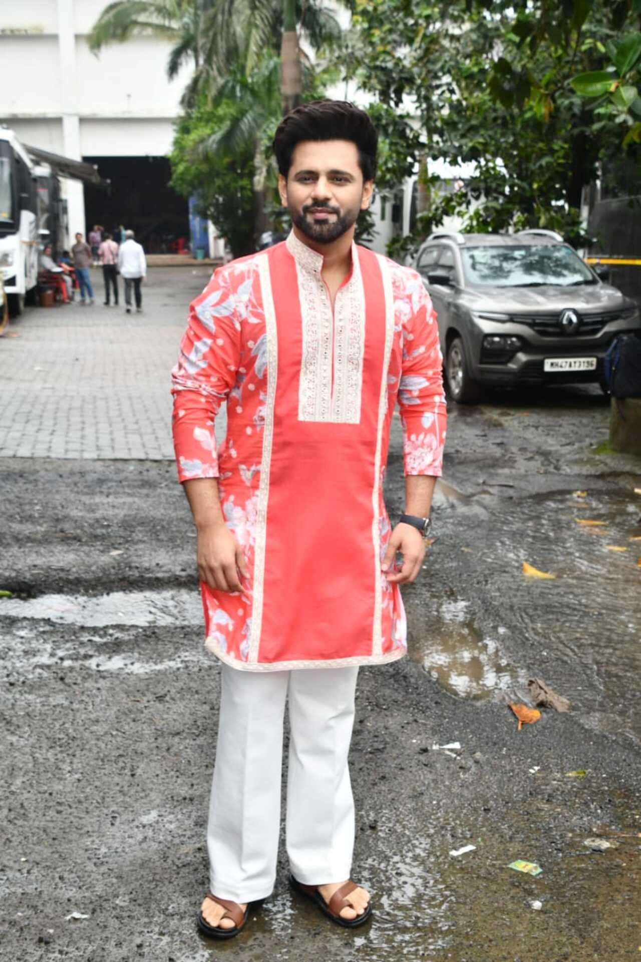 Rahul Vaidya was spotted on the sets of Laughter Chefs
