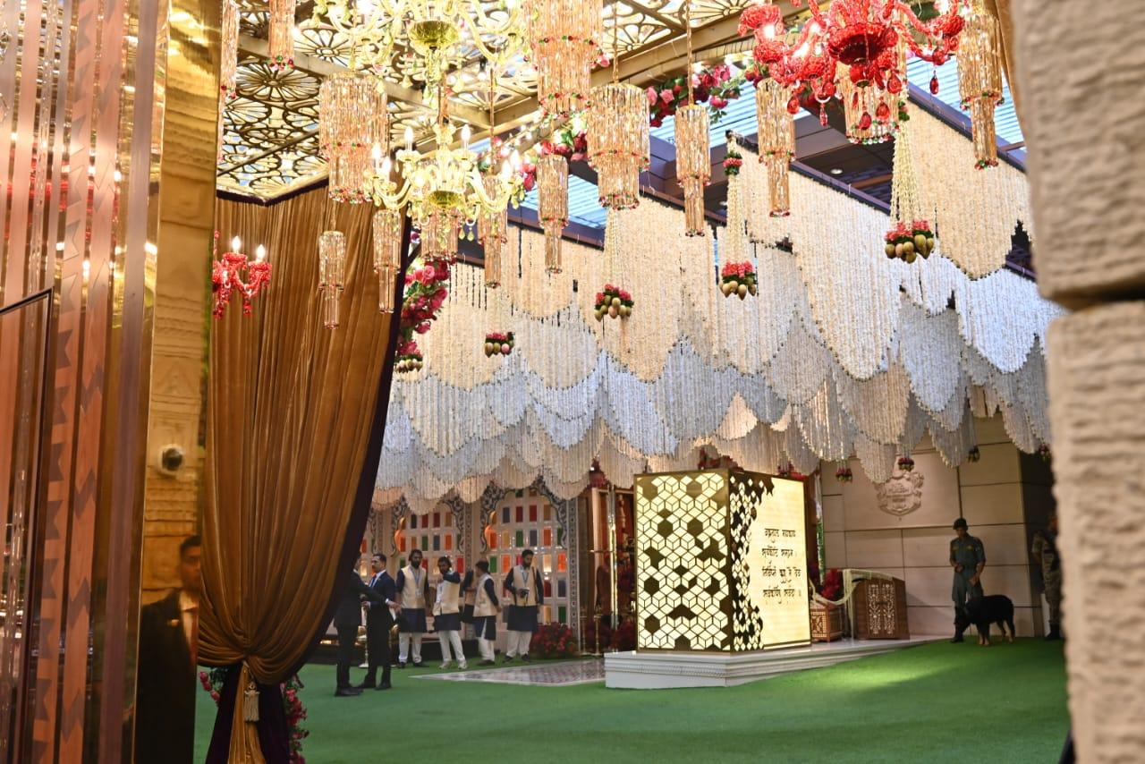Ahead of the big fat wedding on July 12, Anant Ambani and Radhika Merchant's Haldi ceremony will be held today. Pictures of Antilia ahead of the grand festivity looked mesmerizing