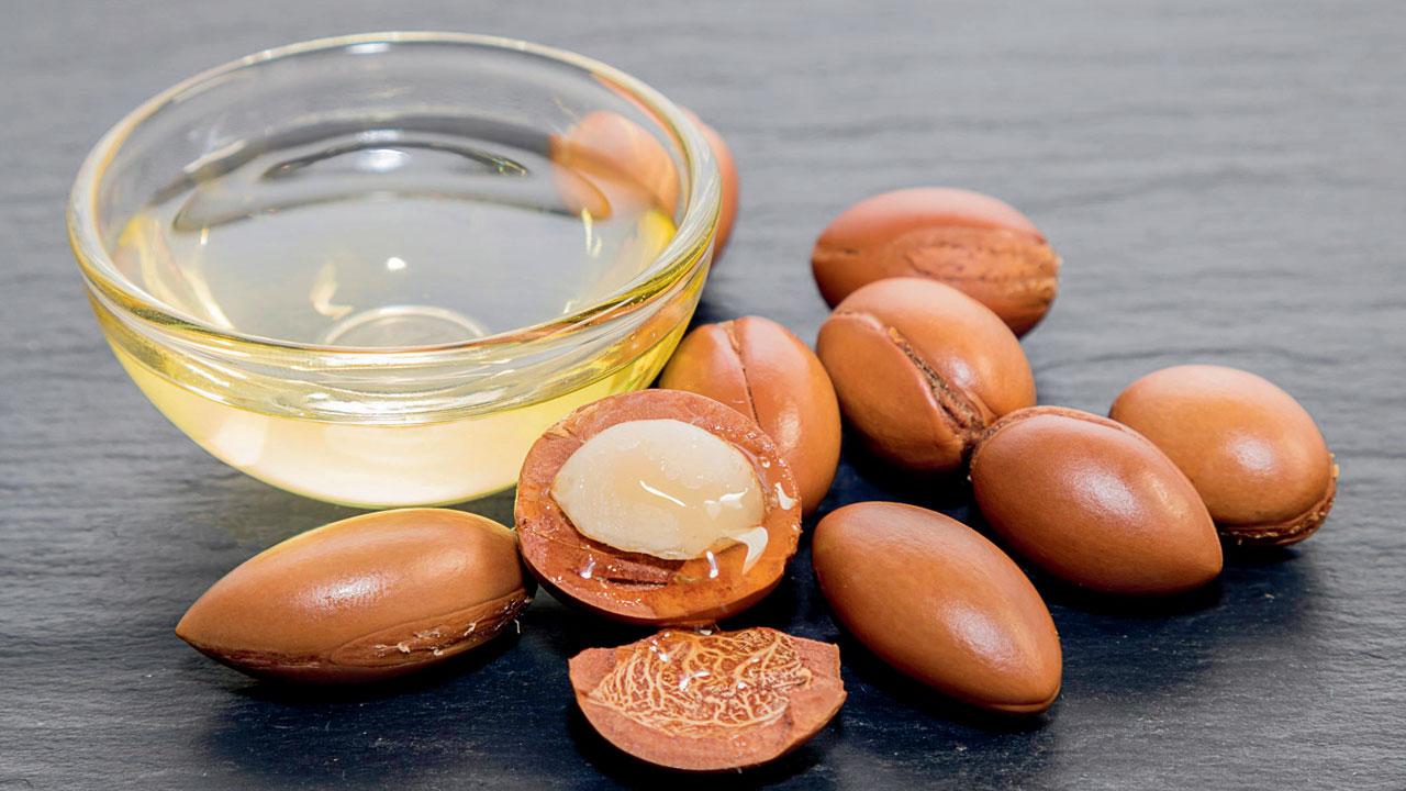 The all-natural alternative, argan oil offers sun protective benefits