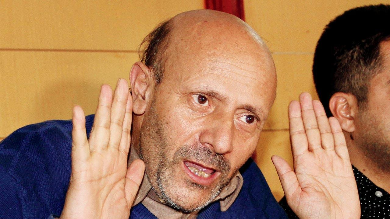 NIA agrees to let Rashid take oath as MP