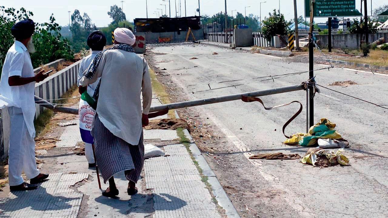 SC calls for neutral committee to bridge farmers’ trust gap