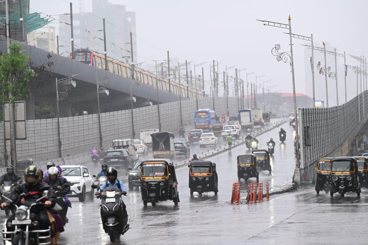A high tide of about 4.72 metres is expected to hit Mumbai at 2.11 pm today, stated Brihanmumbai Municipal Corporation (BMC)