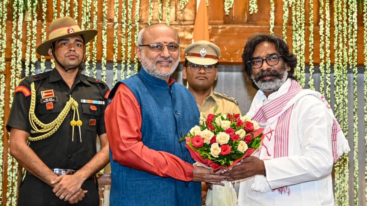 Earlier today, Jharkhand Governor CP Radhakrishnan invited Soren to form the government in the state, a day after Champai Soren stepped down from the chief minister's post.