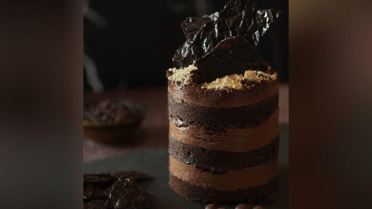 The Bastian Bakery also has German Chocolate Jimbo Cake with chocolate sponge, coconut crack filling, peach crunch, chocolate frosting, chocolate shards, chocolate crumbs and vanilla tuille; Chocolate Fudge Cake with chocolate sponge, fudge, chocolate soak and frosting, yellow cake and chocolate crumble, and chocolate rice crips.