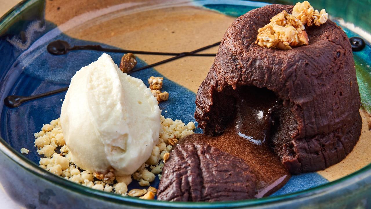 Diners can enjoy dishes such as Orange & Chocolate made with dark chocolate and orange mousse, rosemary micro sponge, orange jelly, candied orange peels, whipped mascarpone, milk crumb. The Chocolate Fondant is a gooey-centered chocolate pudding, roasted nuts, vanilla ice cream and candied almond.