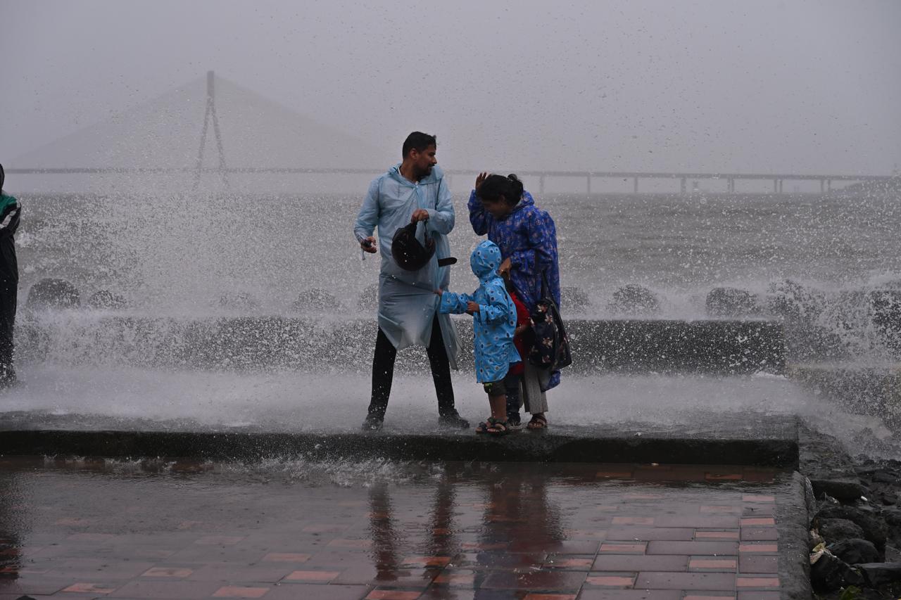 With the IMD issuing a red alert for Mumbai amid heavy rains, the Brihanmumbai Municipal Corporation (BMC) on Thursday declared holiday for all schools and colleges in the city