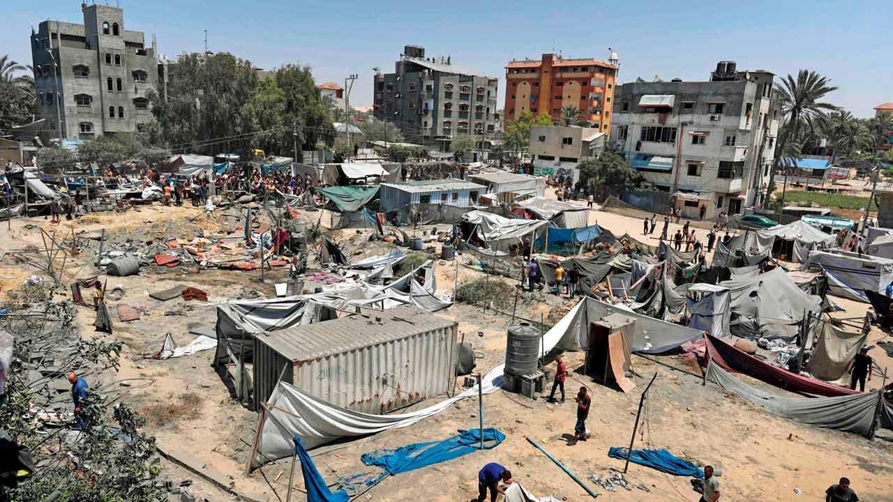 At least 71 killed as Israel attacks Gaza’s south strip