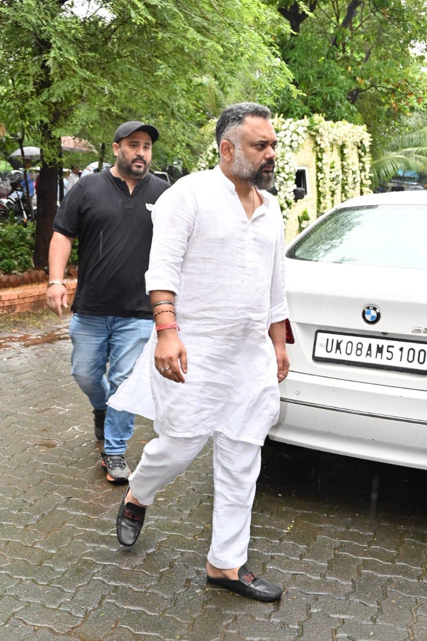 Ace director Luv Ranjan also went to attend the funeral of Krishan Kumar's daughter