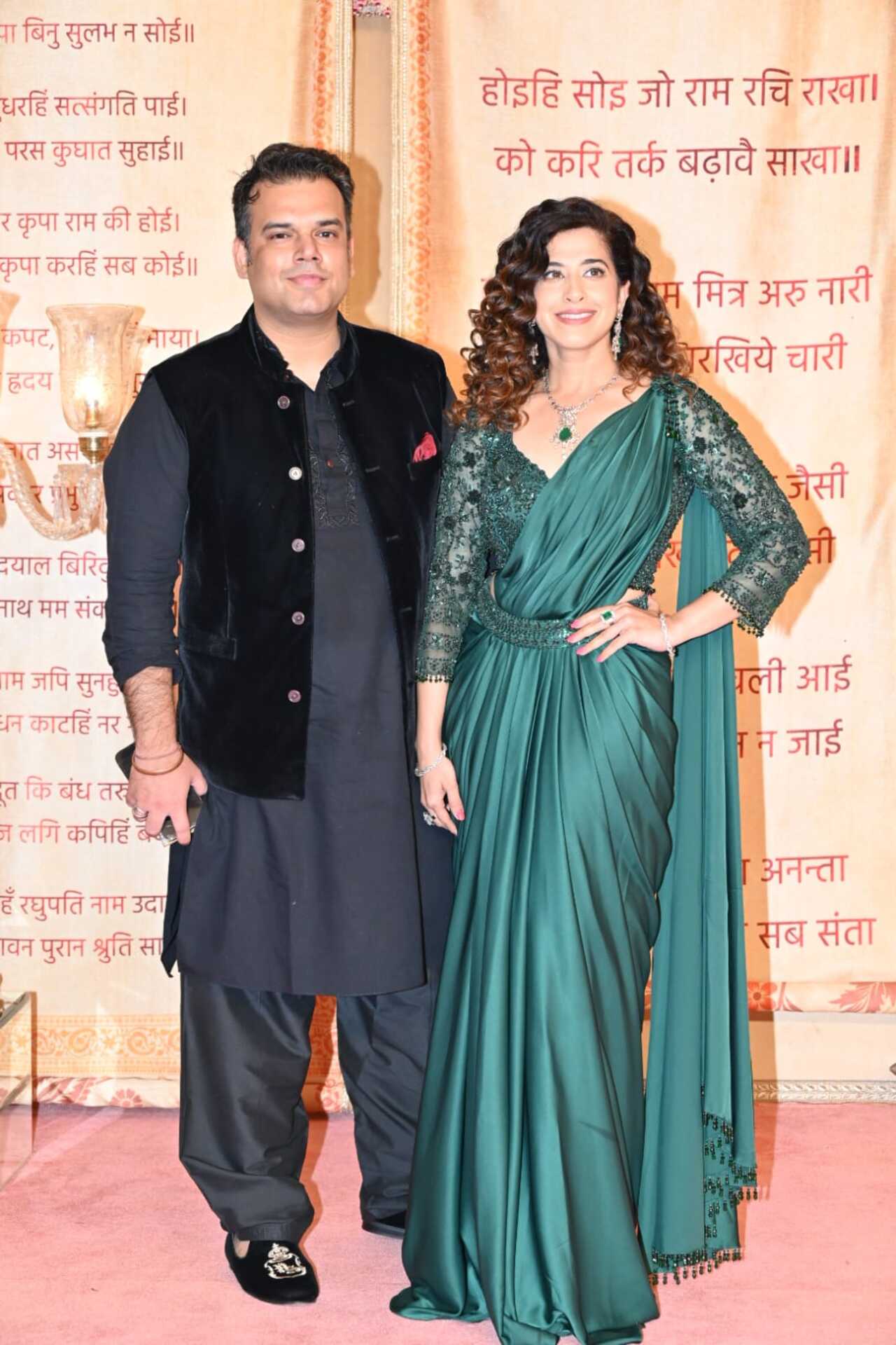 Popular influencer and blogger Kamiya Jani wore a stunning green saree. Jani posed with her husband