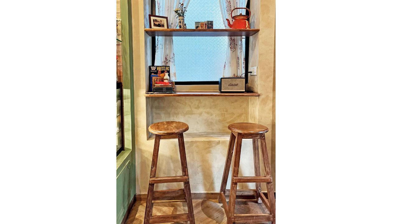 Honest review of Bandra's newest retro-themed cafe