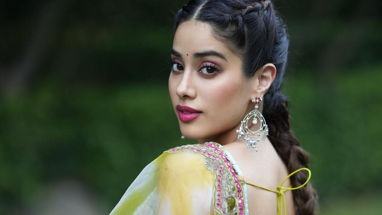 Janhvi Kapoor says, ‘Itna budget nahi hai’ as she addresses speculations about paid PR