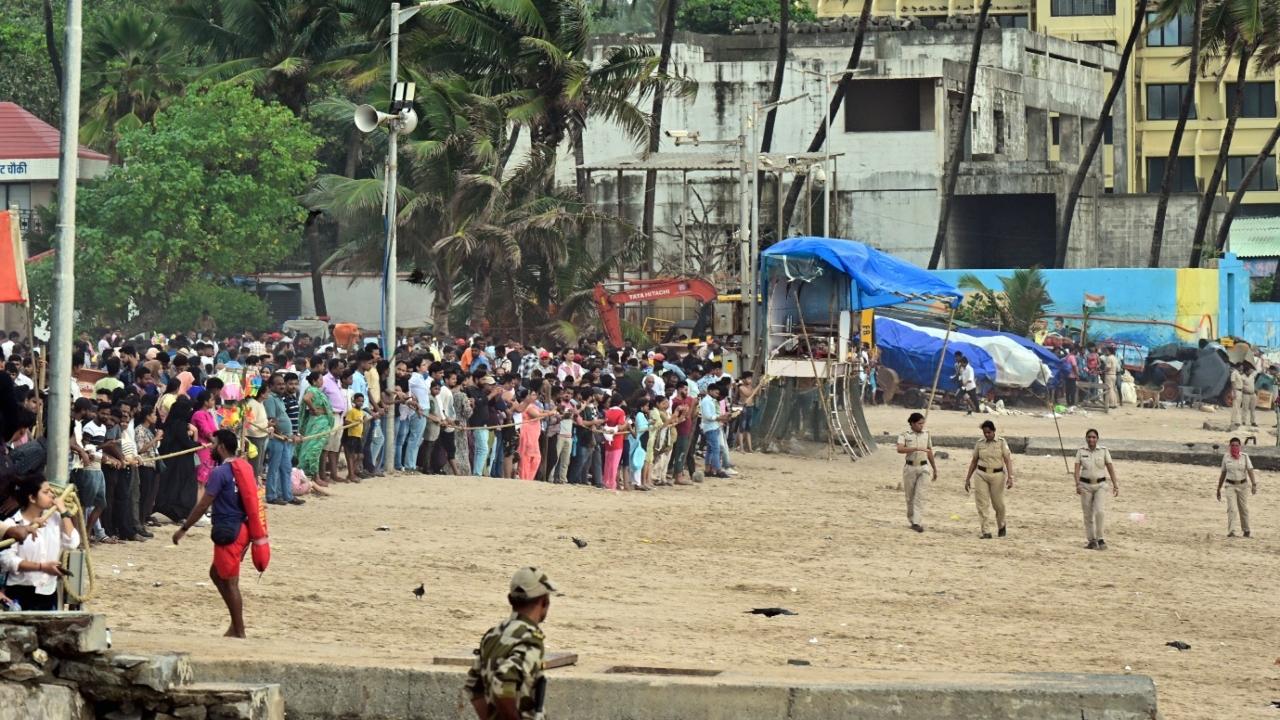 According to the civic body, a low tide, with a height of 0.95 meters, was expected on July 2 at around 02:23 am