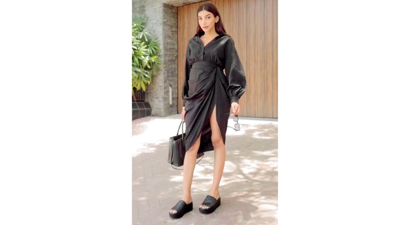 Opt for flip flops with platform heels like fashion creator Juhi Godambe