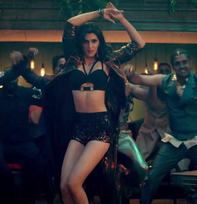 'Main Tera Boyfriend' is a peppy Bollywood dance number from the movie Raabta, featuring Sushant Singh Rajput and Kriti Sanon