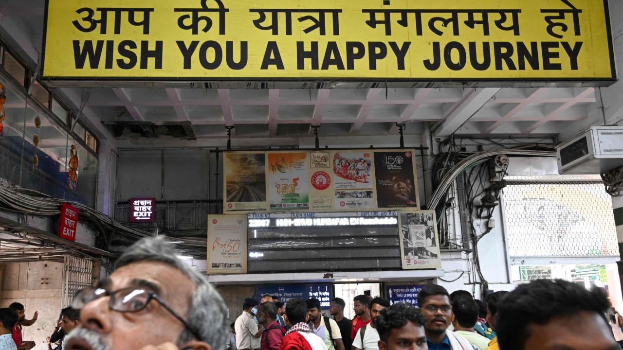The railways announced Rs 10 lakh ex gratia for kin of each deceased, Rs 5 lakh for those with major injuries, Rs 1 lakh for those with minor injuries