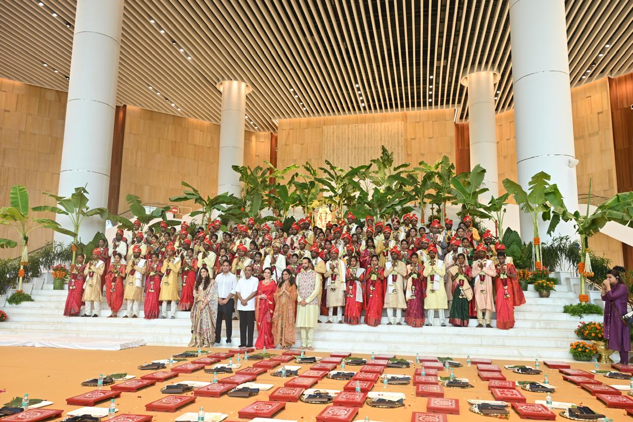 The wedding function, held at the Reliance Corporate Park, was attended by nearly 800 people, including family members of the couples