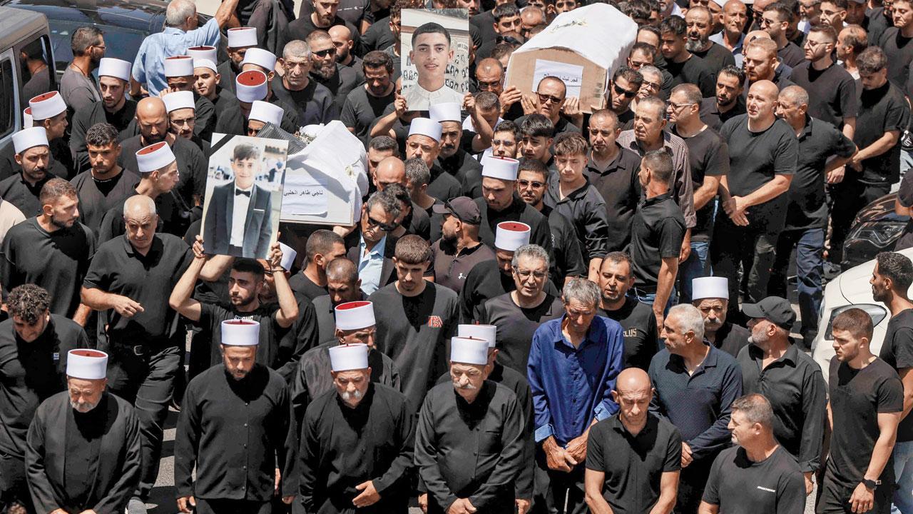 Threat of all-out war after Hezb rocket strike kills 12 kids in Israel