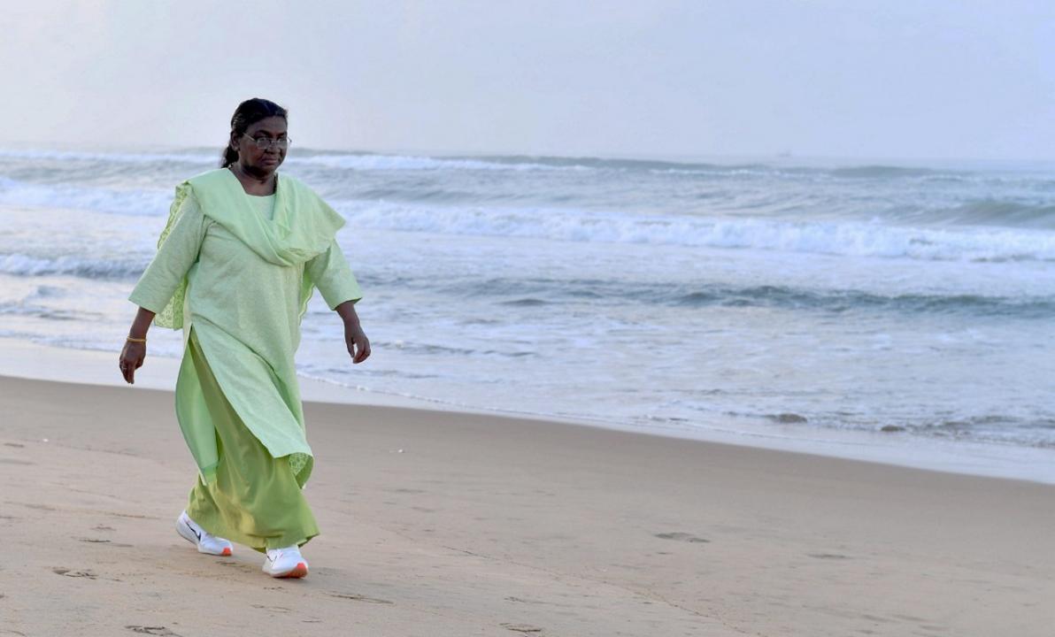 In Photos: President Droupadi Murmu spends time at beach in Puri
