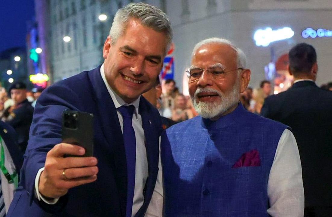 PM Modi joins Austrian Chancellor for dinner in Vienna