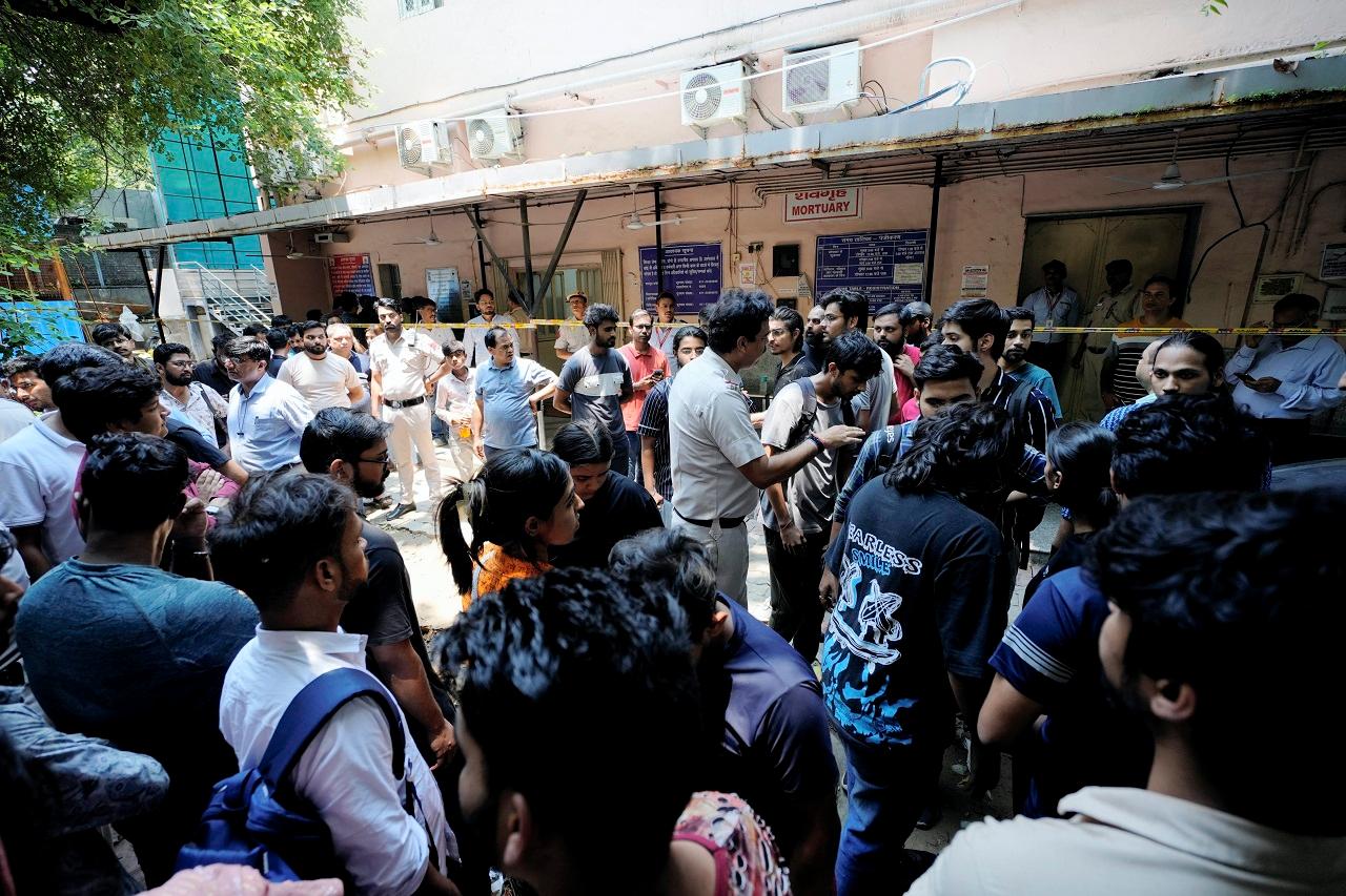 Delhi Mayor Shelly Oberoi directed MCD commissioner to take strict action against institutes that are using basements for commercial purposes in violation of building bye-laws and against any officers responsible for the incident