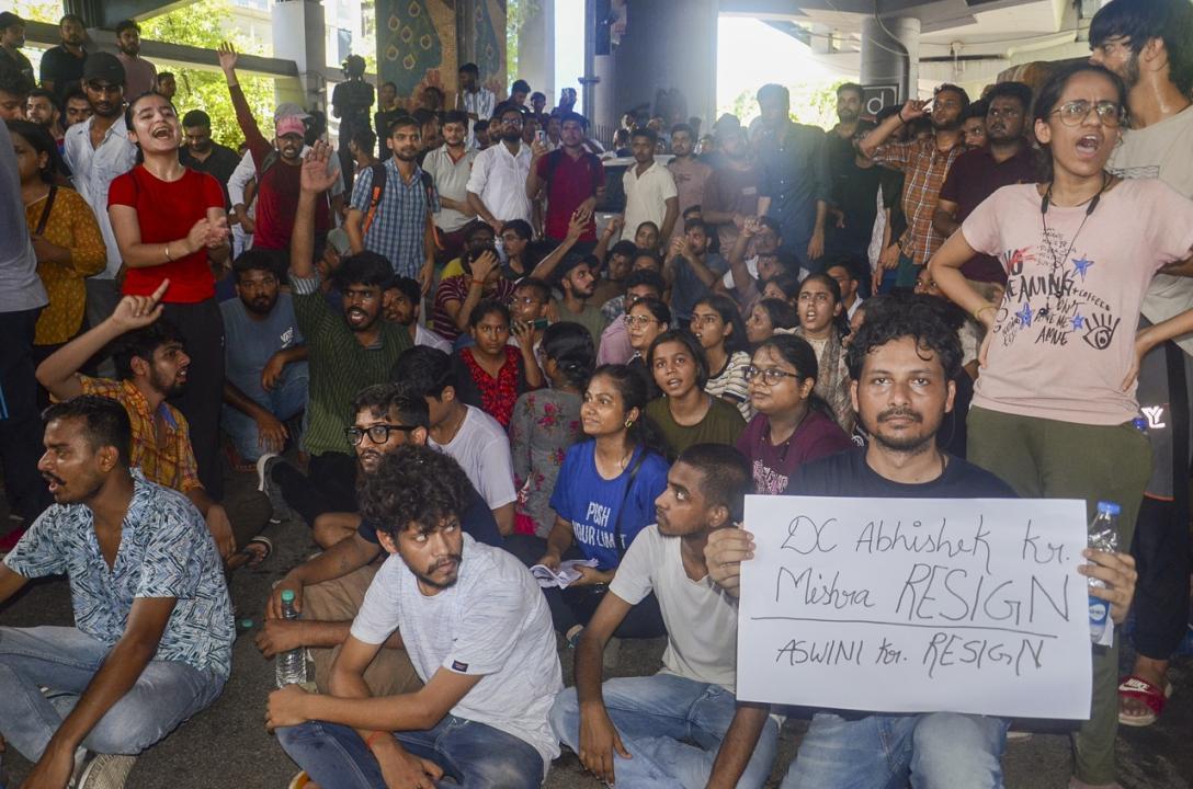 In Photos: Students continue protest in Delhi over coaching centre flooding