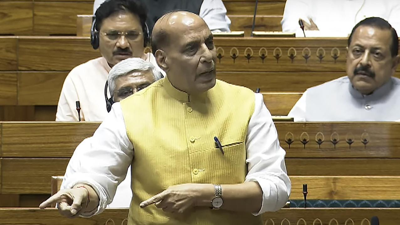 Rahul Gandhi misleading nation on Agnipath scheme, says Rajnath Singh